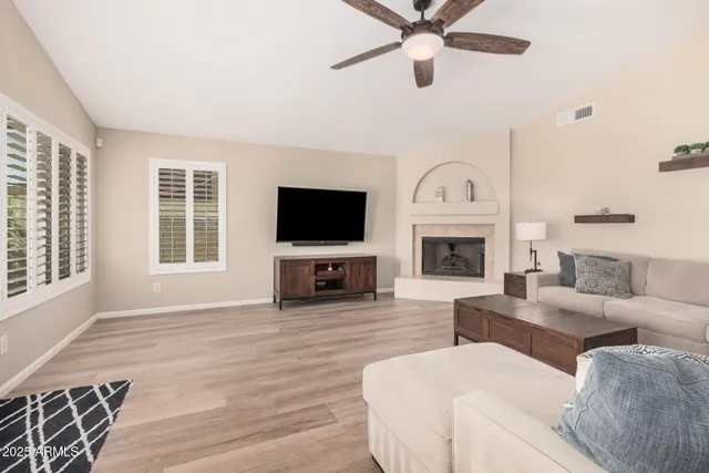 $775,000 | 1427 West Amanda Lane, Tempe, AZ 85284