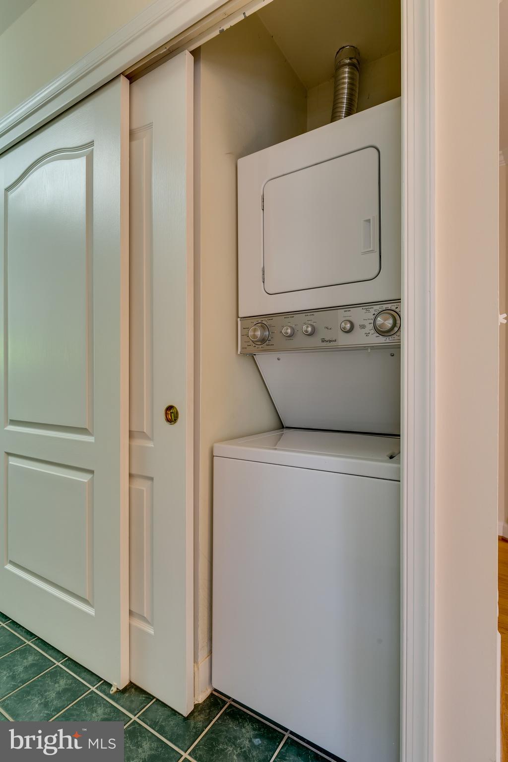 6916 Fairfax Drive, Unit 100 Arlington, VA 22213 - Photo 12 of 36