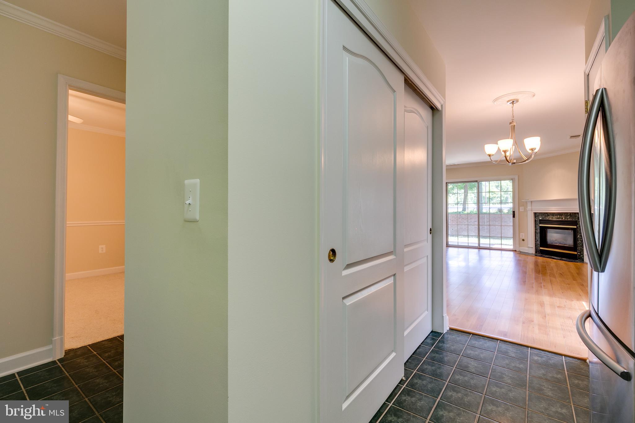 6916 Fairfax Drive, Unit 100 Arlington, VA 22213 - Photo 8 of 36