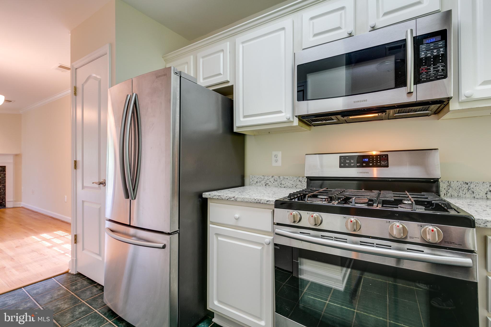 6916 Fairfax Drive, Unit 100 Arlington, VA 22213 - Photo 10 of 36