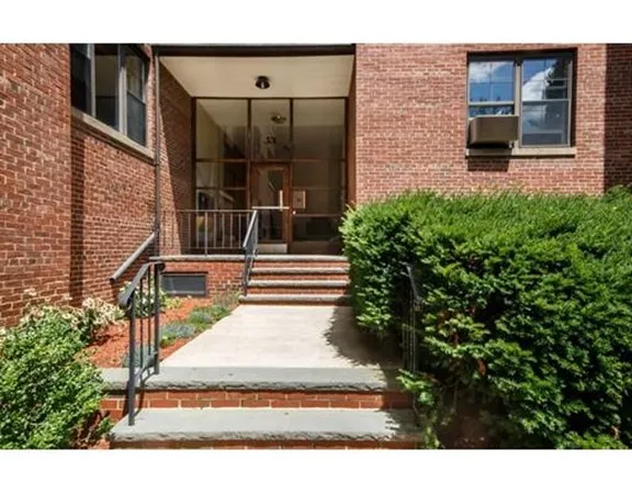 $750,000 | 53 Harvard Avenue, Unit 1, Brookline, MA 02446