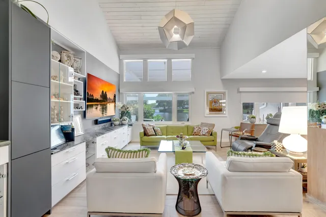 a en suite bathroom with a sink and mirror