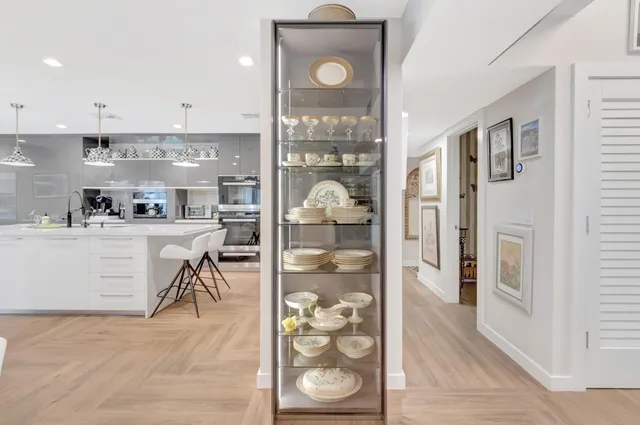 $3,999,999 | 7716 Cedarwood Circle, Boca Raton, FL 33434