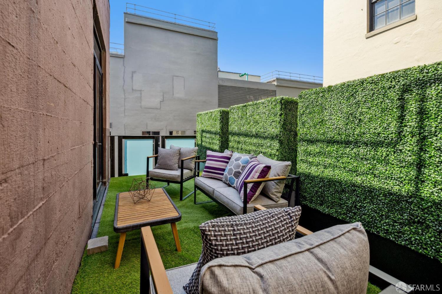 6 Mint Plaza, Unit 900A San Francisco, CA 94103 - Photo 31 of 55 a view of a patio in backyard