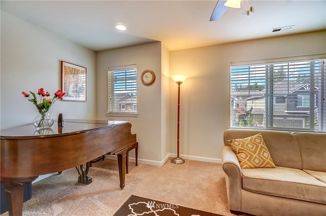 17743 Southeast 189th Street Renton, WA 98058 - Photo 15 of 25 Gallery Image 15