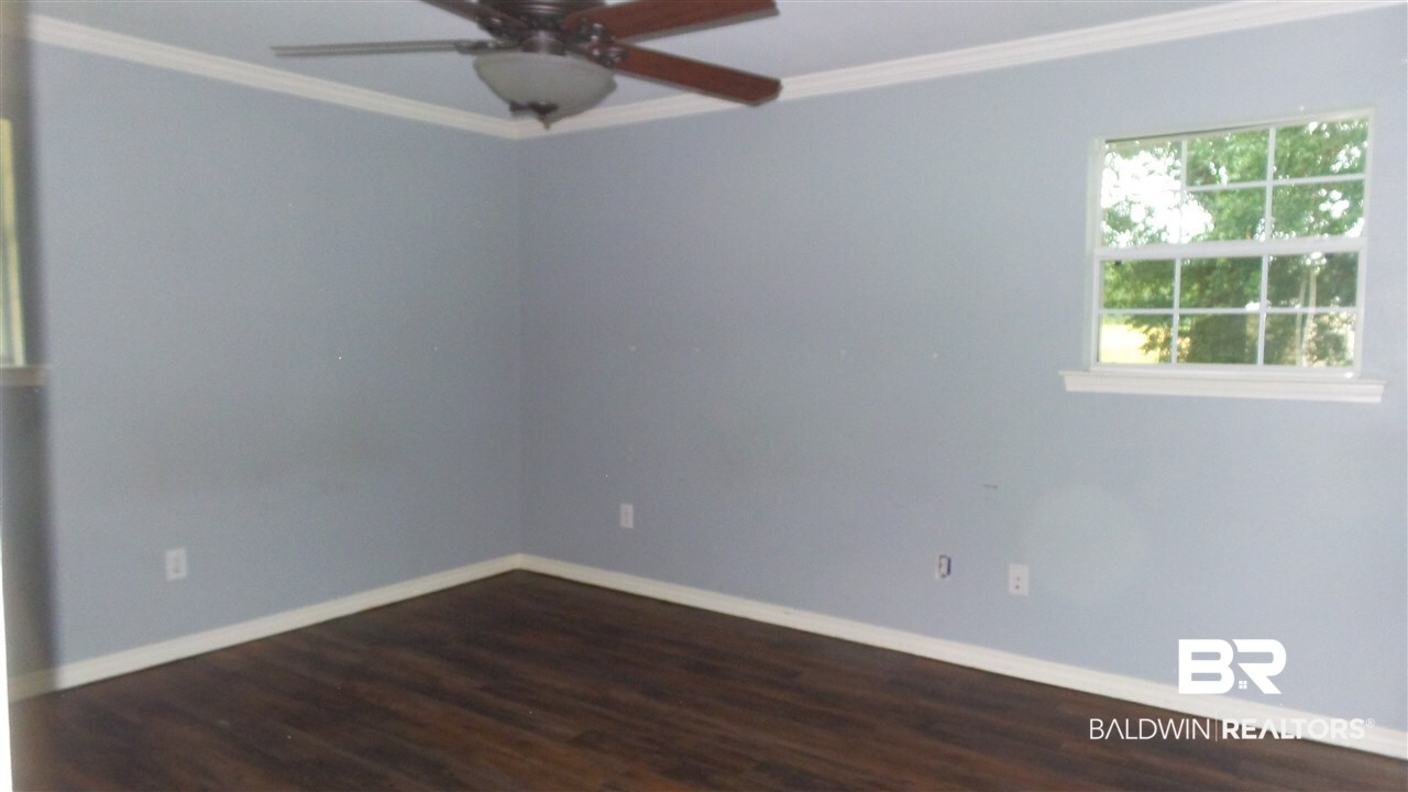 10050 Wells Road North Theodore, AL 36582 - Photo 5 of 12
