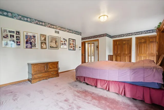 $669,900 | 703 Newcastle Lane, Prospect Heights, IL 60070