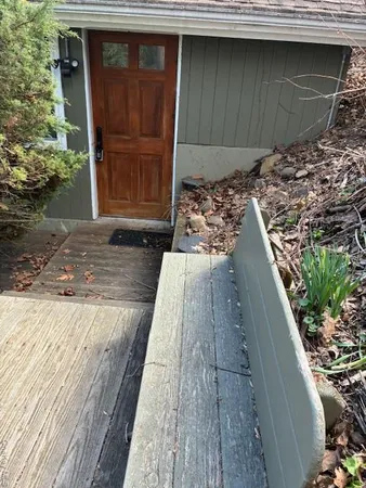 $1,975 | 909 Rte 9W, Nyack, NY 10960