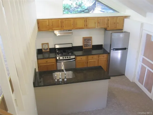 $1,975 | 909 Rte 9W, Nyack, NY 10960