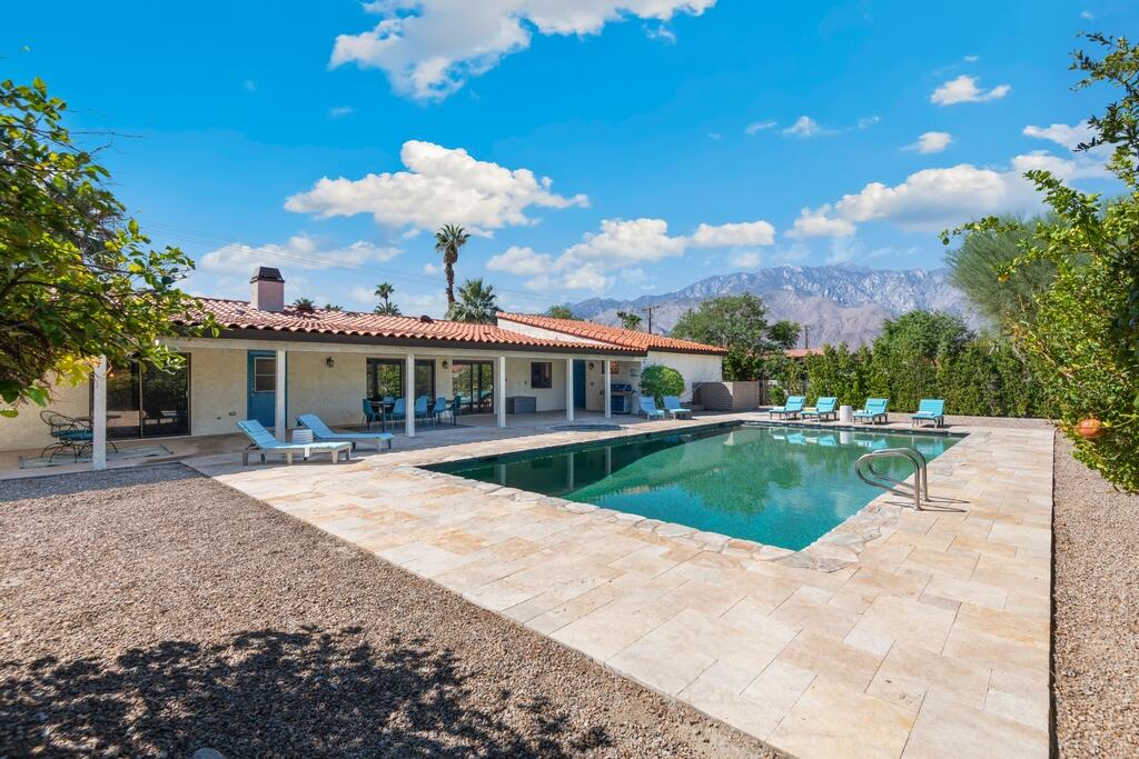 3060 East Verona Road Palm Springs, CA 92262 - Photo 25 of 33 a view of a house with a yard