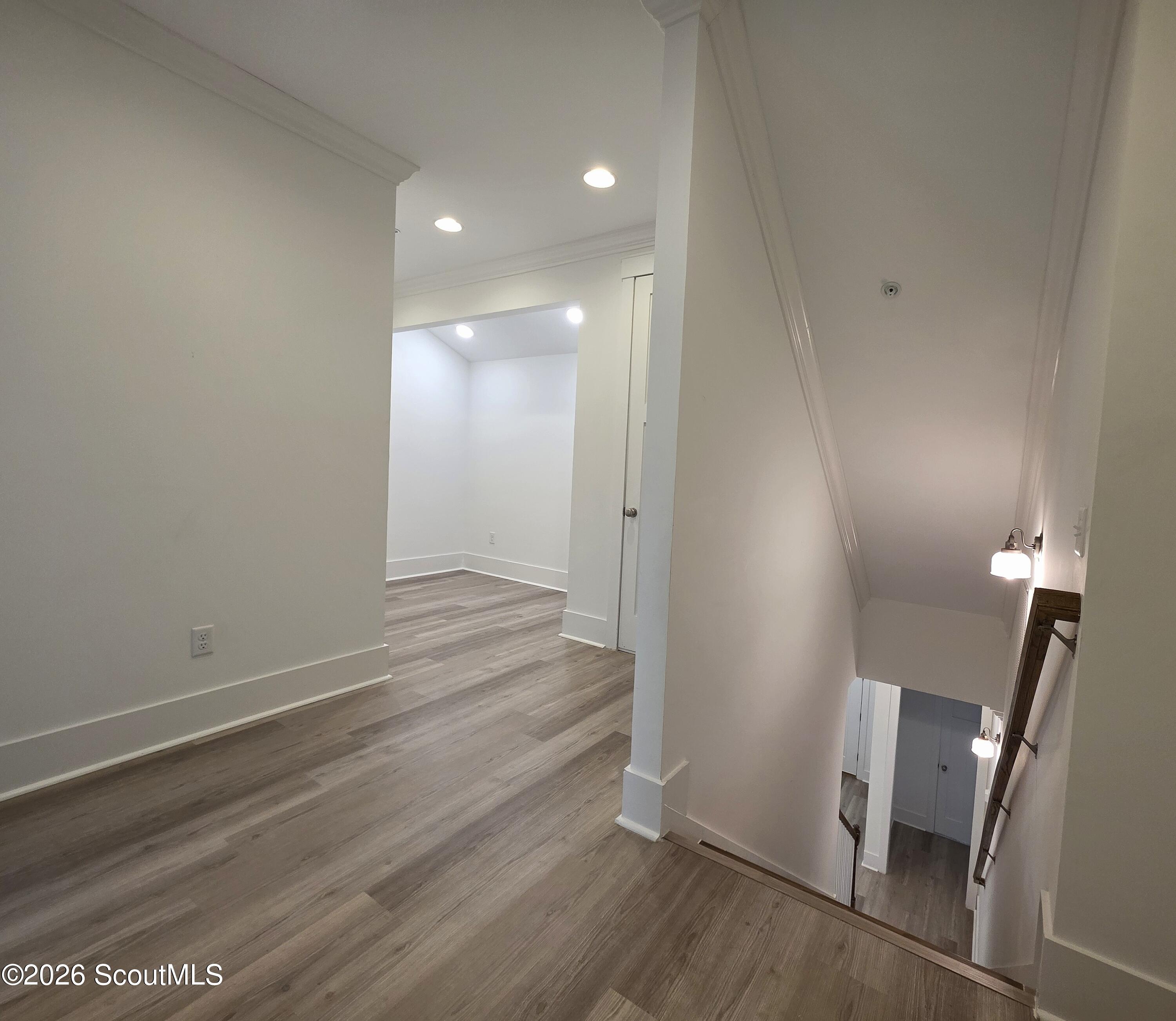 49 Harbor Road Jekyll Island, GA 31527 - Photo 25 of 54 2nd floor landing
