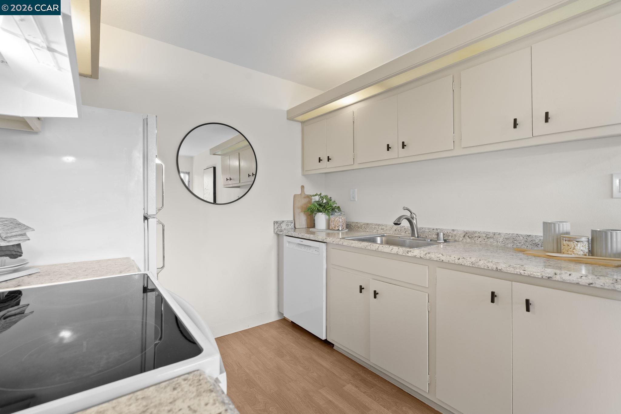 1919 Ygnacio Valley Road, Unit 93 Walnut Creek, CA 94598 - Photo 17 of 35