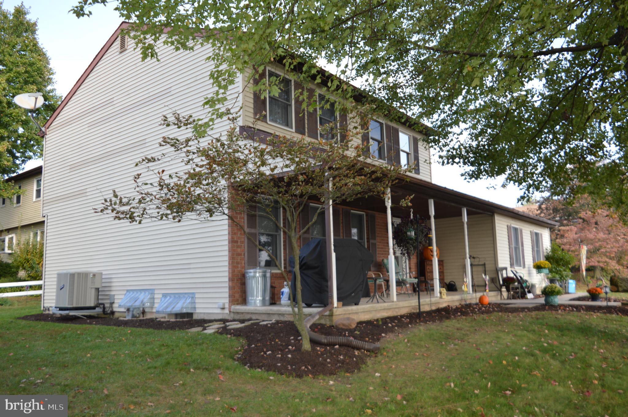 4705 Alisan Road Reading, PA 19606 - Photo 4 of 21 Gallery Image 4