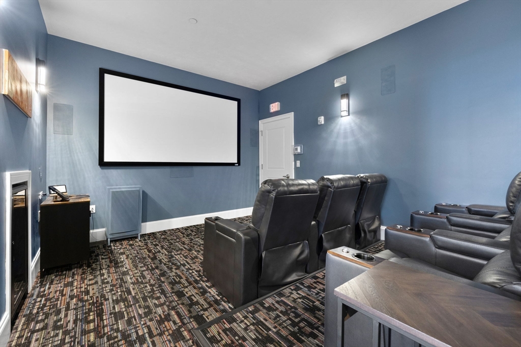 320 Middlesex Avenue, Unit B109 Medford, MA 02155 - Photo 16 of 21 a living room with furniture