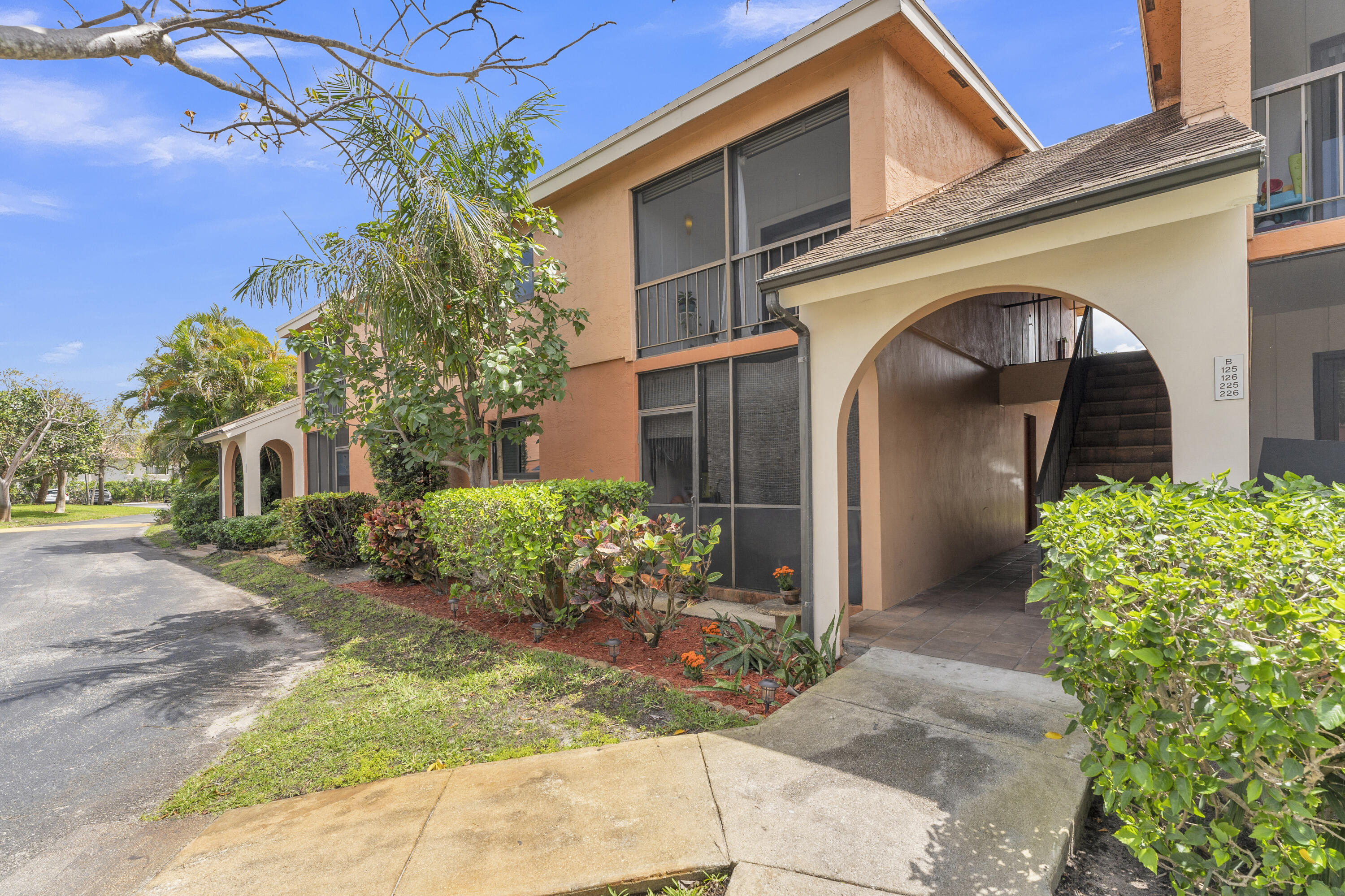 50 Southeast 12th Street, Unit 2260 Boca Raton, FL 33432 - Photo 3 of 26 3