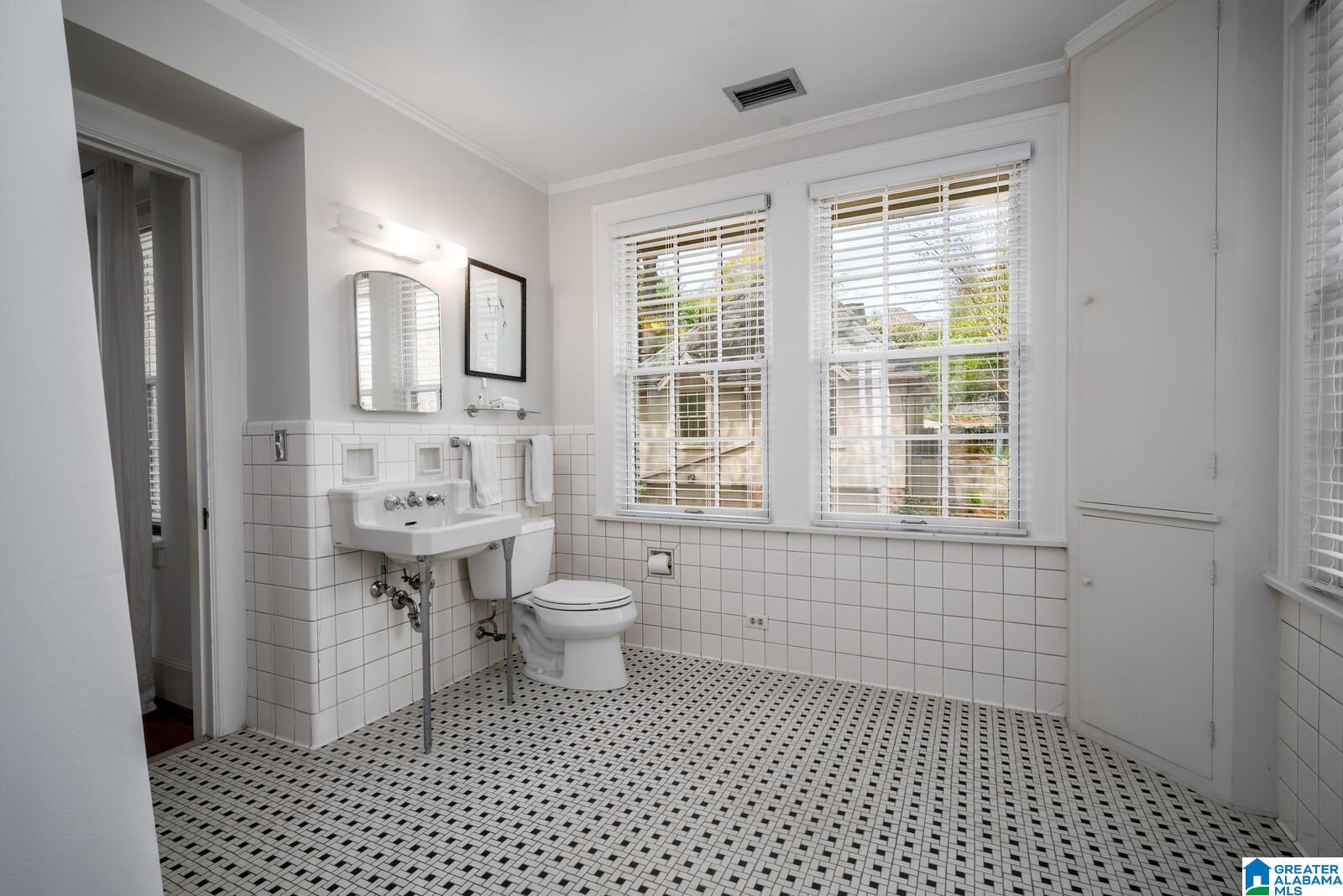 2616 Lanark Road Birmingham, AL 35223 - Photo 42 of 85