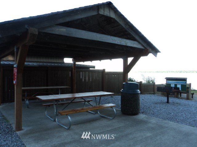 8073 Kispiox Road Blaine, WA 98230 - Photo 18 of 25 Gallery Image 18