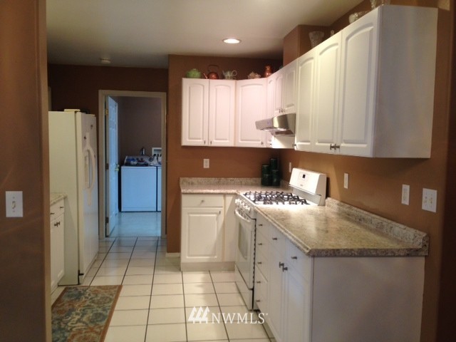 8073 Kispiox Road Blaine, WA 98230 - Photo 23 of 25 Gallery Image 23