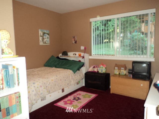 8073 Kispiox Road Blaine, WA 98230 - Photo 8 of 25 Gallery Image 8
