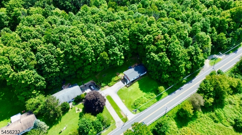 131 Munsonhurst Road Franklin, NJ 07416 - Photo 19 of 20 Gallery Image 19
