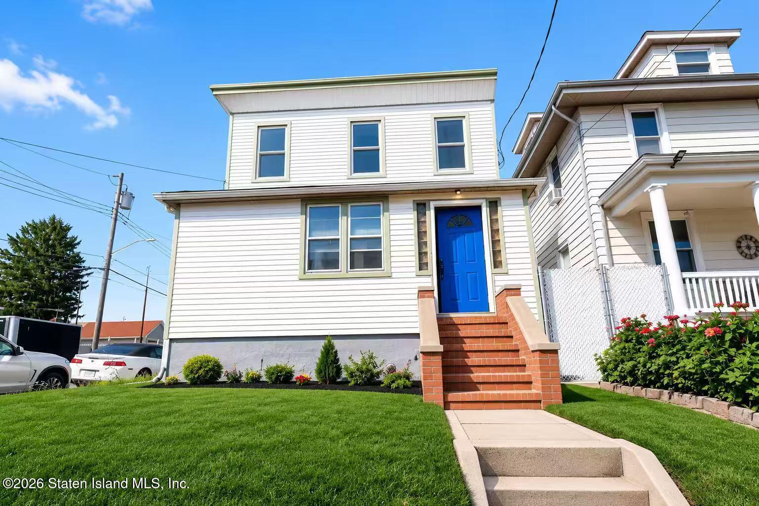 2011 Clove Road Staten Island, NY 10304 - Photo 1 of 22 Image_20260727122652_245_125