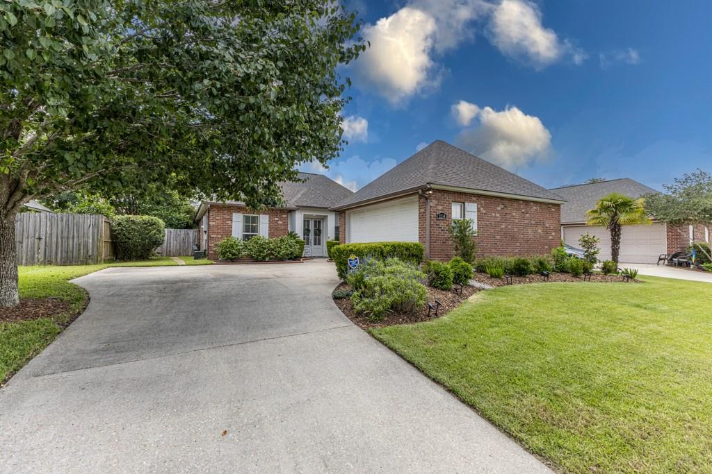 2234 Springlake Drive Baton Rouge, LA 70810 - Photo 2 of 25 Gallery Image 2