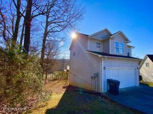 6404 Ridge Run Drive Knoxville, TN 37921 - Photo 3 of 35 Gallery Image 3