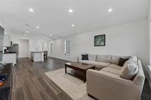 $1,850 | 5231 Mossdale Blf Lane, Spring, TX 77373