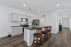 $1,850 | 5231 Mossdale Blf Lane, Spring, TX 77373