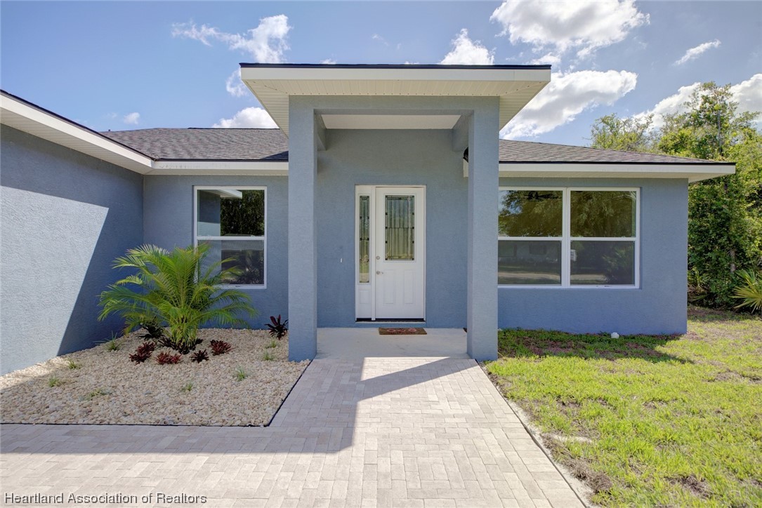 1834 Hartman Road Avon Park, FL 33825 - Photo 6 of 38 Gallery Image 6