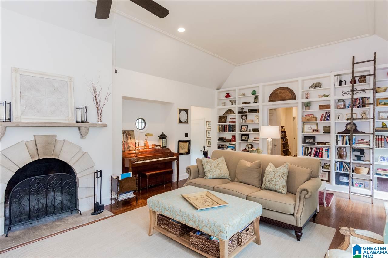 1511 Ridge Road Birmingham, AL 35209 - Photo 2 of 43