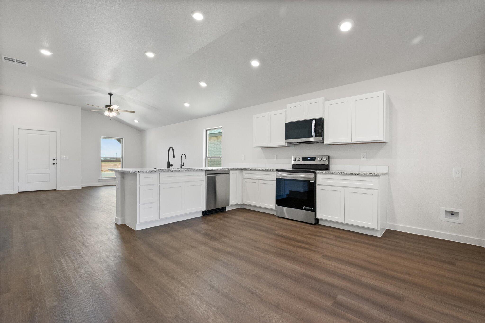 5638 Rice Street Lubbock, TX 79416 - Photo 12 of 24 12-5638 Rice_9523