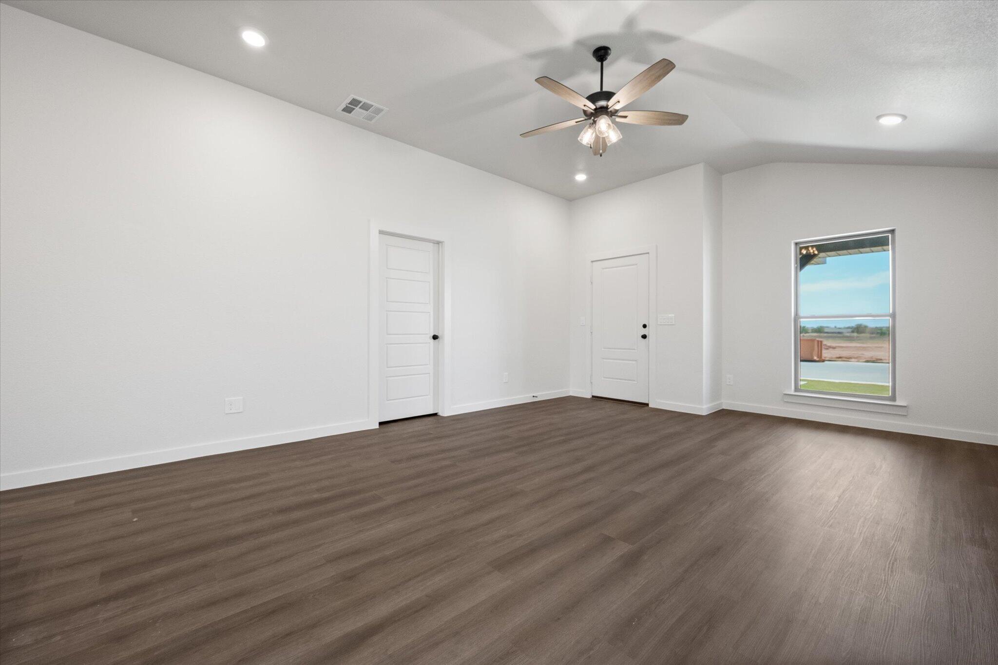 5638 Rice Street Lubbock, TX 79416 - Photo 7 of 24 06-5638 Rice_9493