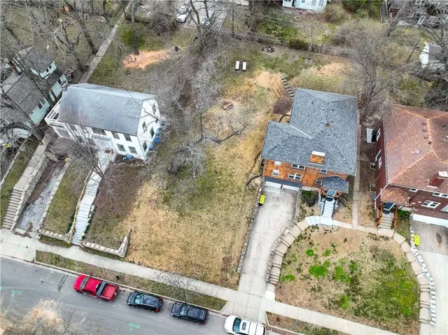 $39,000 | 5000 Lydia Avenue, Kansas City, MO 64110