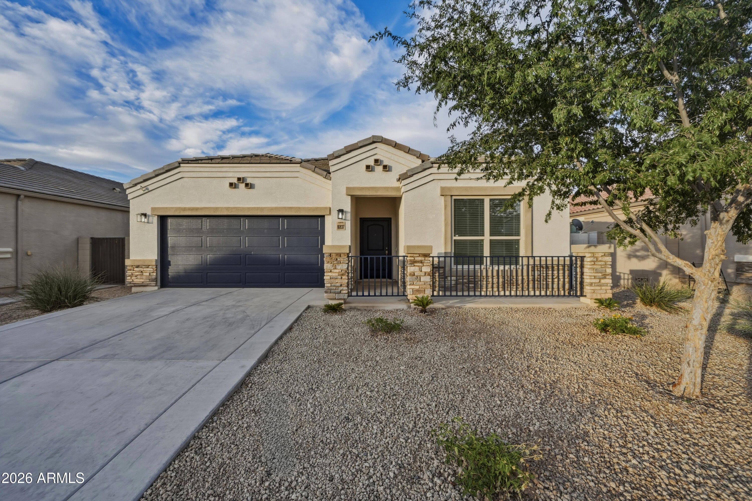 16937 North Rosa Drive Maricopa, AZ 85138 - Photo 2 of 38
