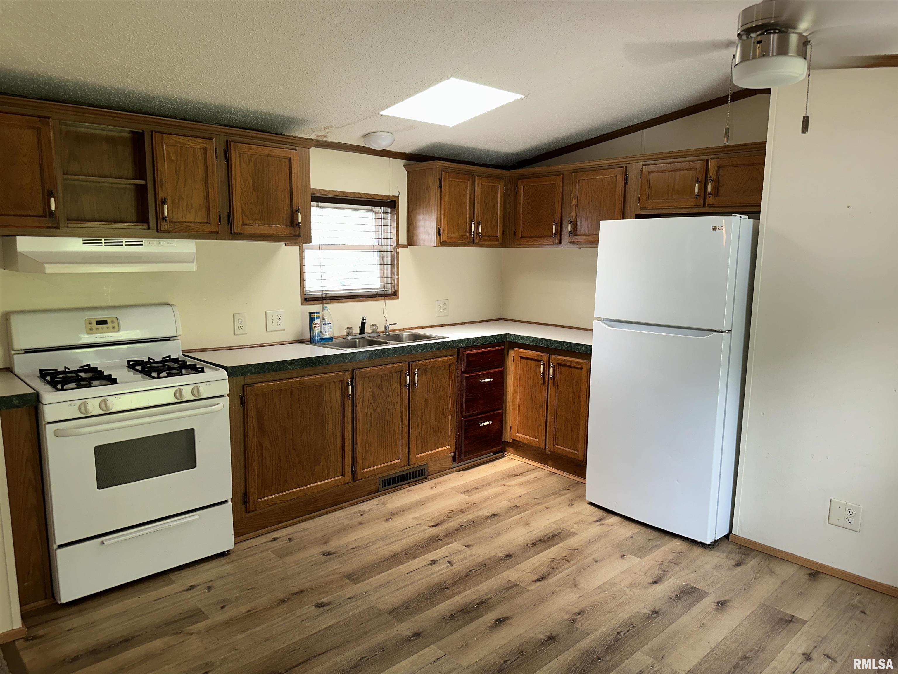 300 Forrest Avenue, Unit 25 Springfield, IL 62702 - Photo 5 of 19