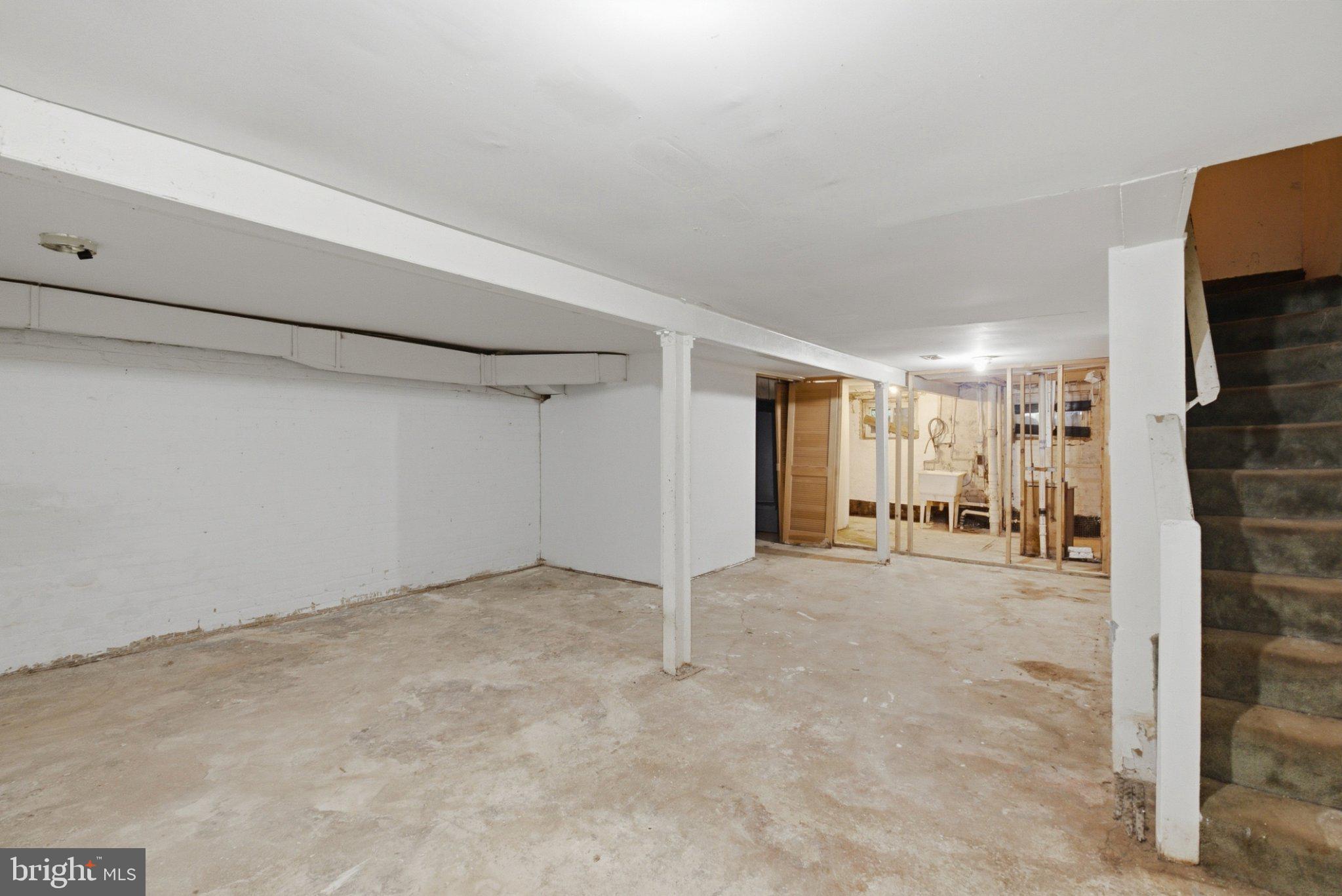 1203 Columbia Road Northwest Washington, DC 20009 - Photo 36 of 44 Gallery Image 36