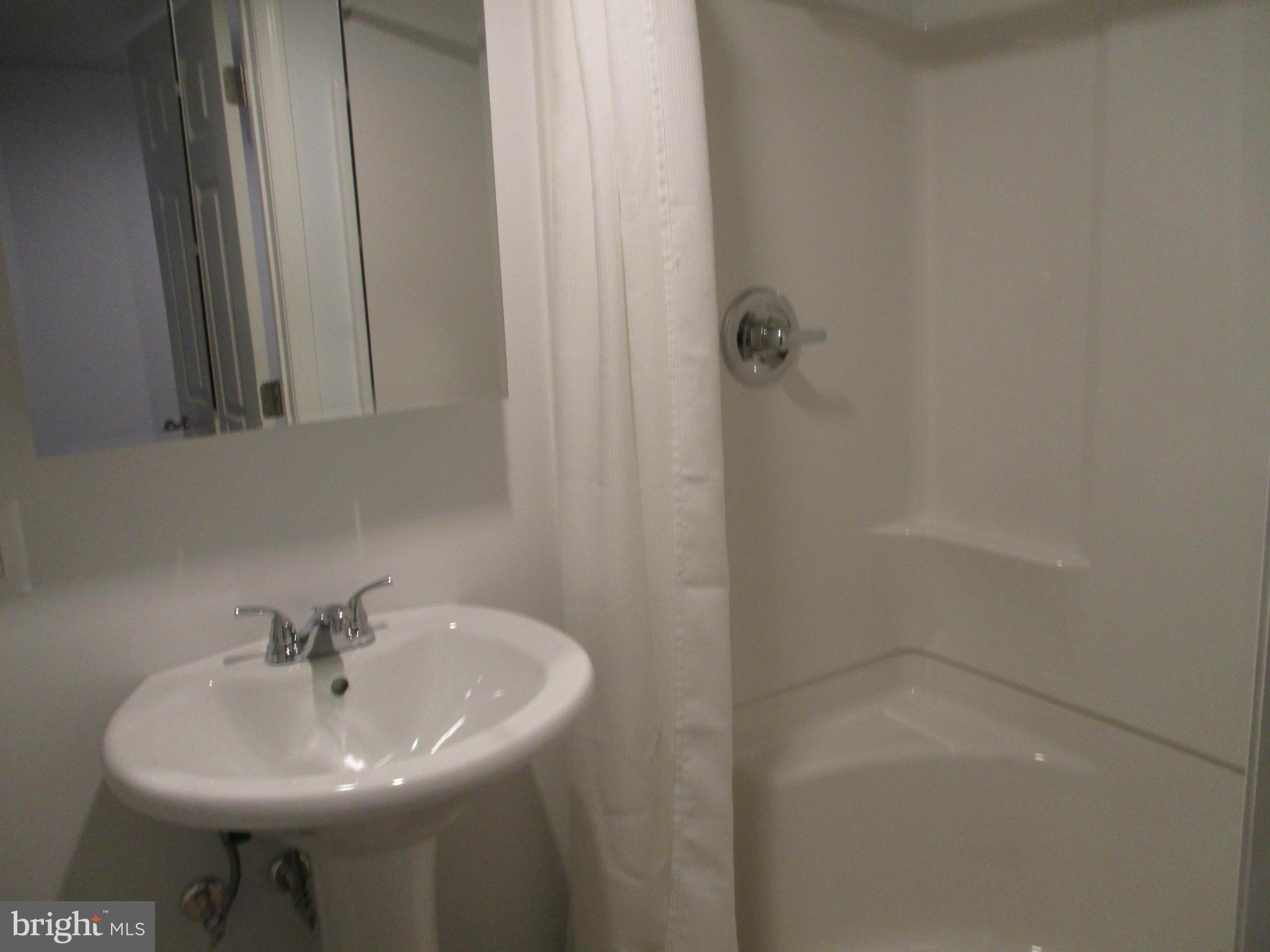 2015 Crestview Road Baltimore, MD 21239 - Photo 18 of 21 a bathroom with a sink