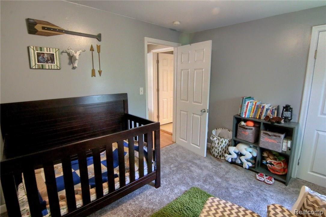 4448 Pleasant Valley Road Brighton, MI 48114 - Photo 18 of 32 3rd Bedroom 2nd View.jpg