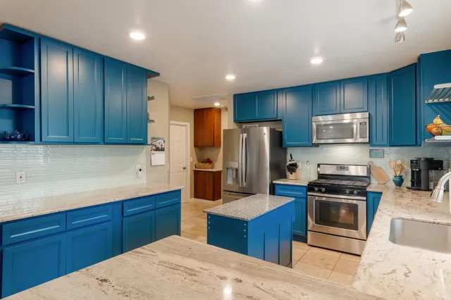 $445,000 | 5435 Kenneth Avenue, Carmichael, CA 95608