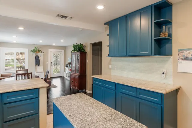 $445,000 | 5435 Kenneth Avenue, Carmichael, CA 95608