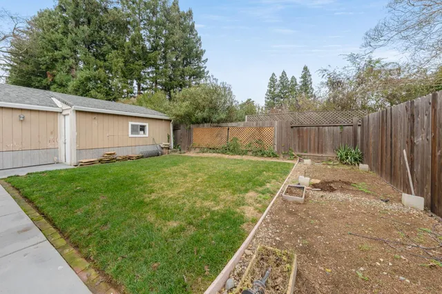 $445,000 | 5435 Kenneth Avenue, Carmichael, CA 95608