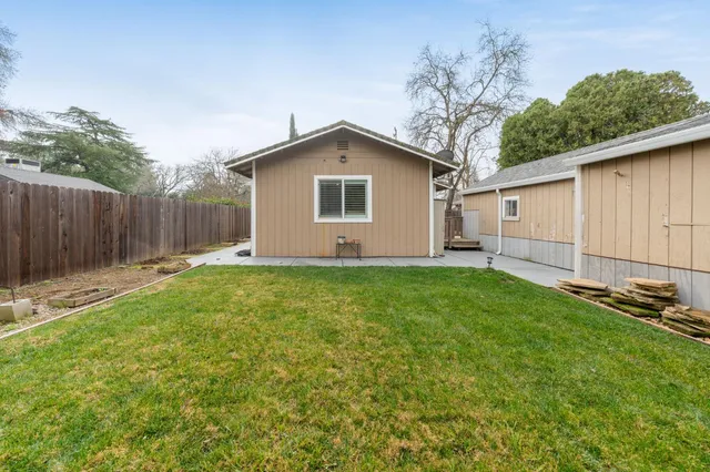 $445,000 | 5435 Kenneth Avenue, Carmichael, CA 95608
