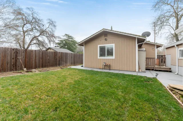 $445,000 | 5435 Kenneth Avenue, Carmichael, CA 95608