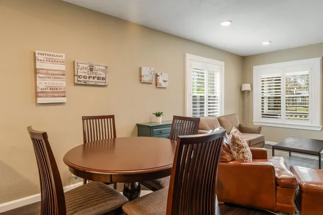 $445,000 | 5435 Kenneth Avenue, Carmichael, CA 95608