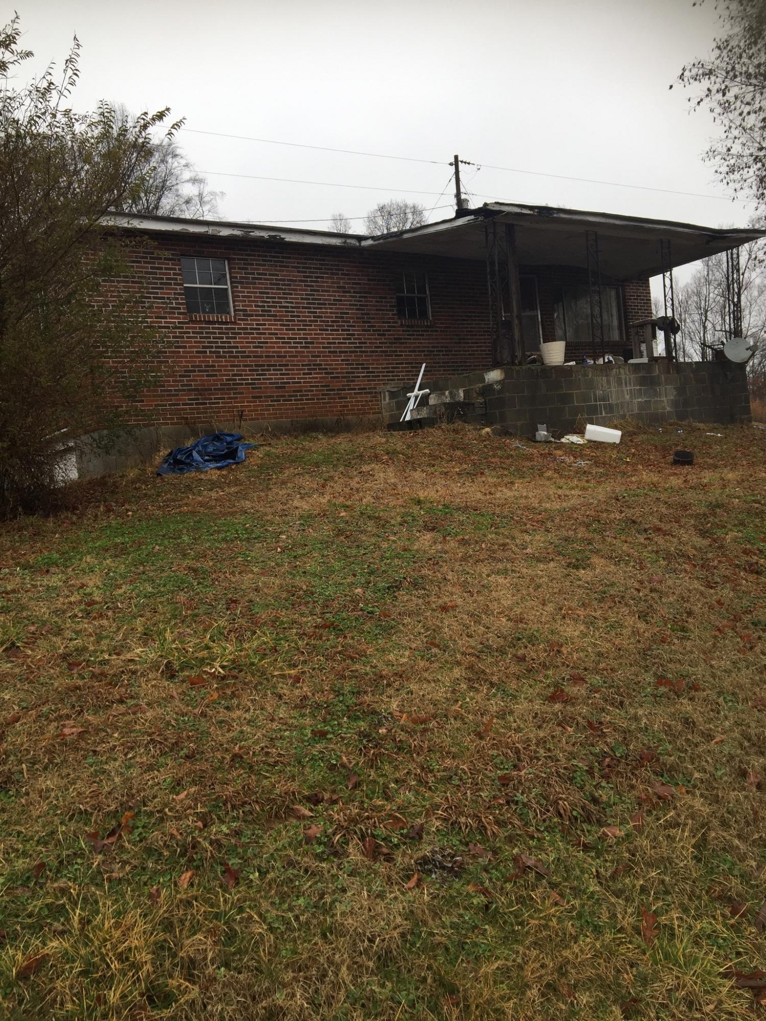 776 Raven Hill Road Tazewell, TN 37879 - Photo 2 of 8 17F89B78-B729-4BC6-8617-965516F8932D