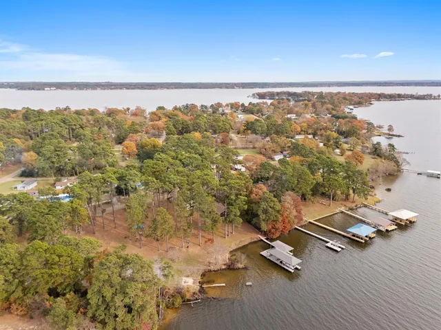 $425,000 | 3096 Renee Drive, Chandler, TX 75758