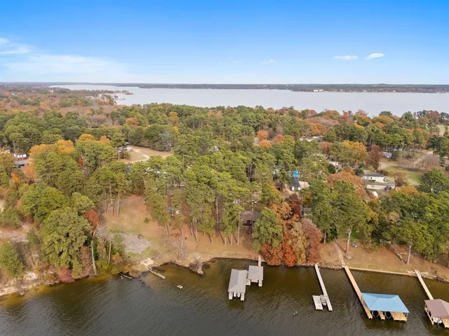 $425,000 | 3096 Renee Drive, Chandler, TX 75758