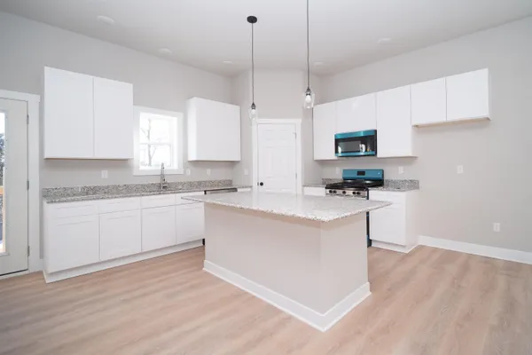 $339,900 | 845 Kenai Court, Roscoe, IL 61073