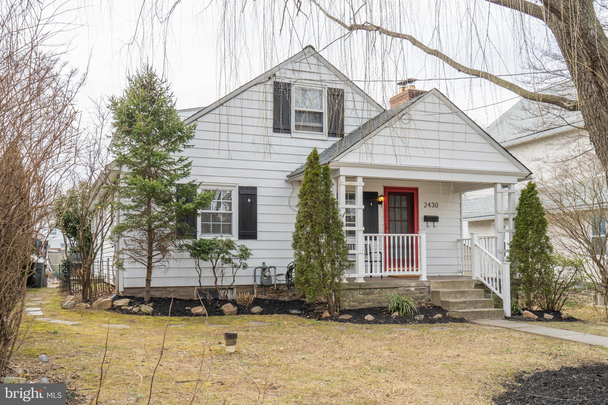 2430 Avon Road Ardmore, PA 19003 - Photo 3 of 32